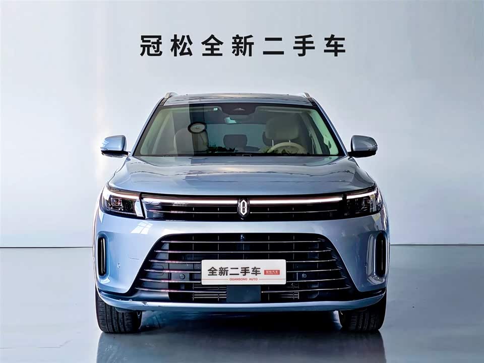 AITO Ask the world M7