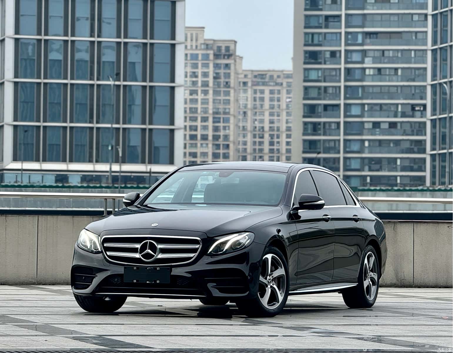 Mercedes-Benz E-Class, 2019 1