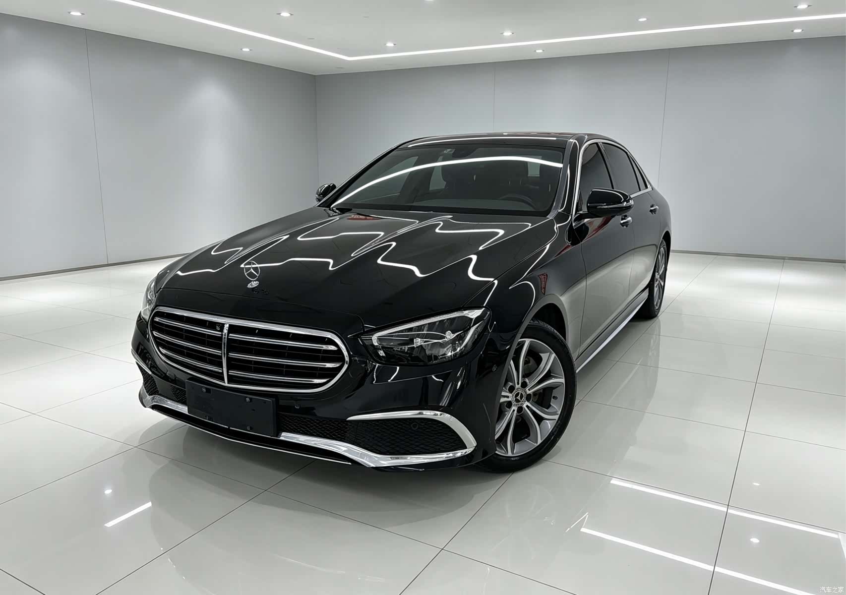 Mercedes-Benz E-Class, 2021 1