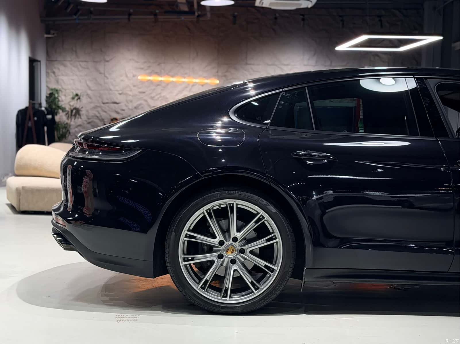 Porsche Panamera, 2022 4