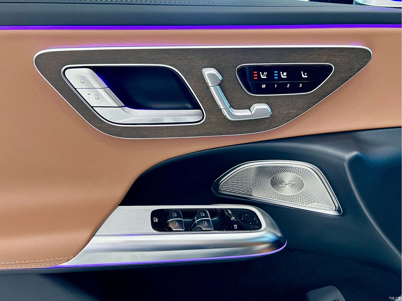 Mercedes-Benz E-Class, 2026 24