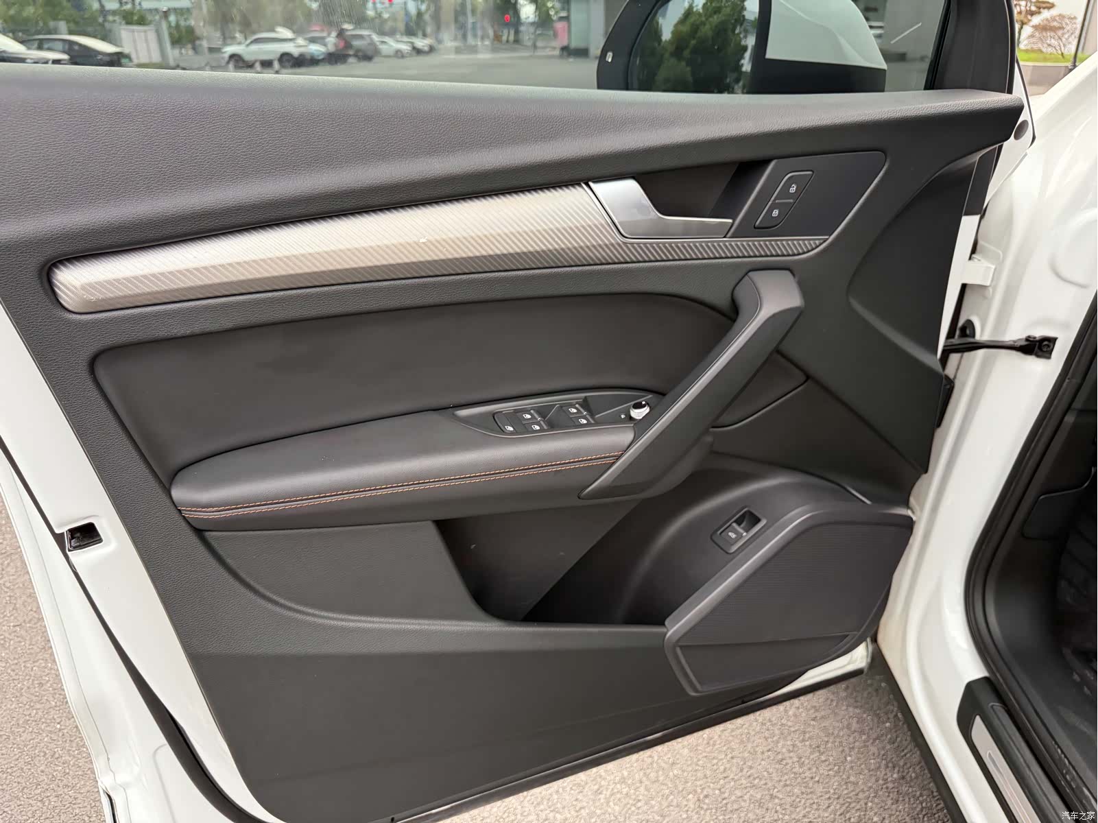 Audi Q5L, 2019 9
