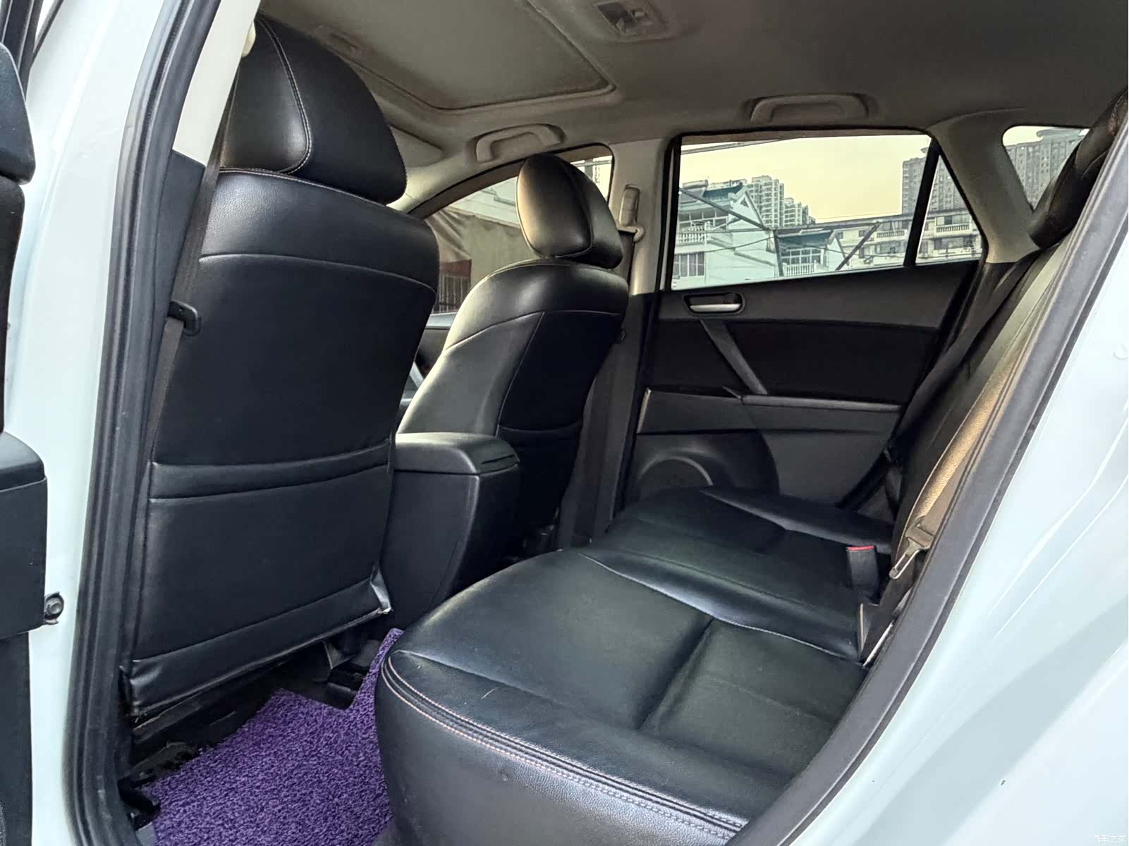 Mazda 3, 2013 9