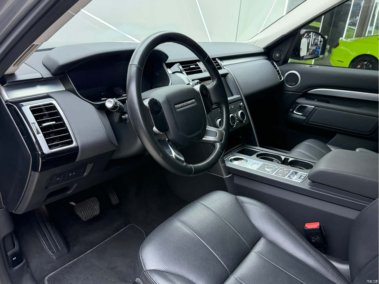 Land Rover Discovery, 2020 6