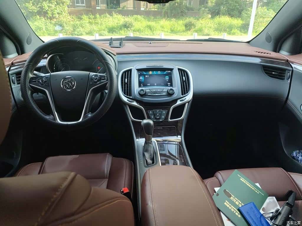 Buick LaCrosse, 2016 13