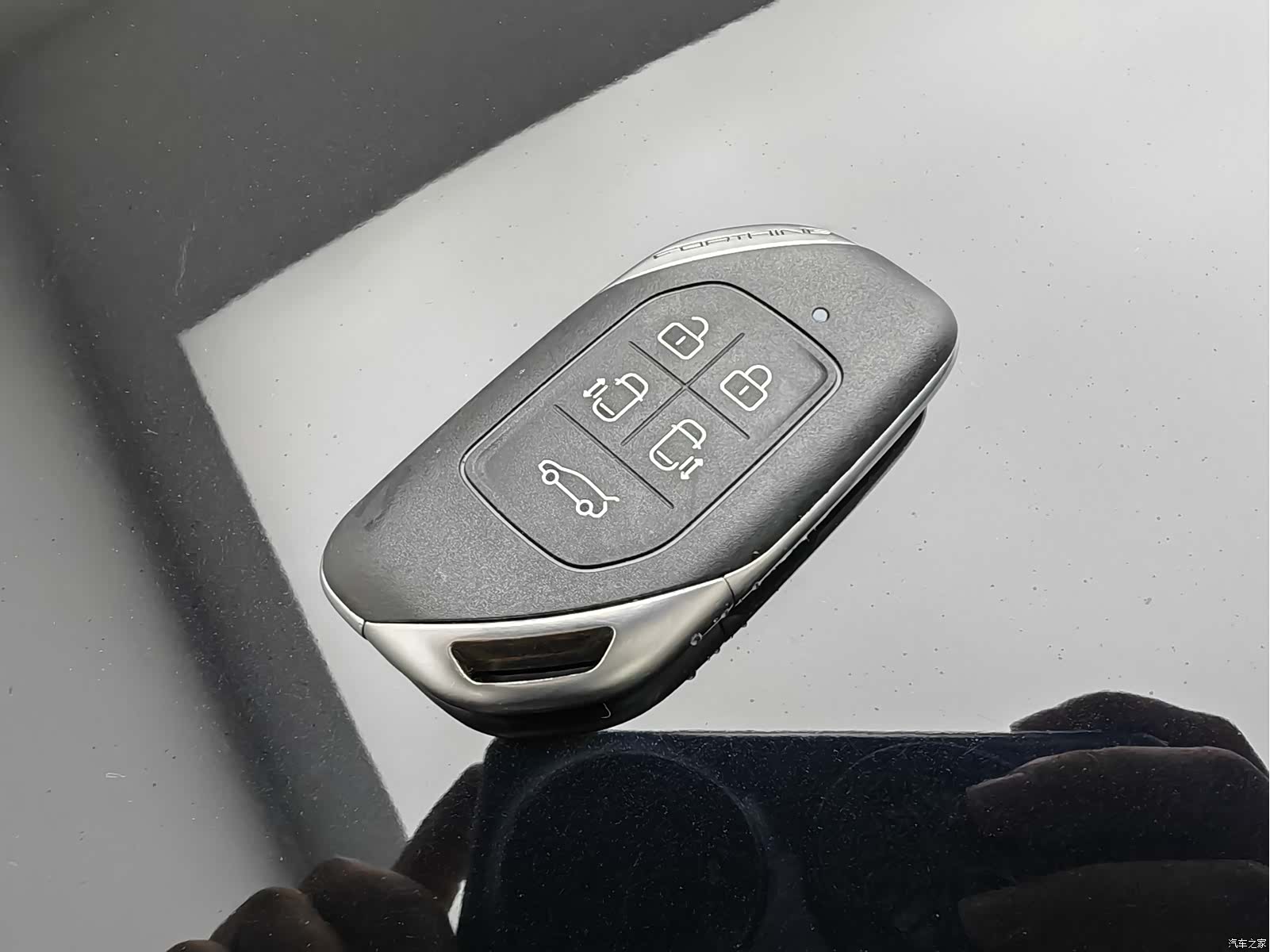 DongFeng V9, 2024 21