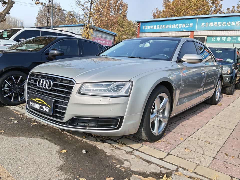 Audi A8