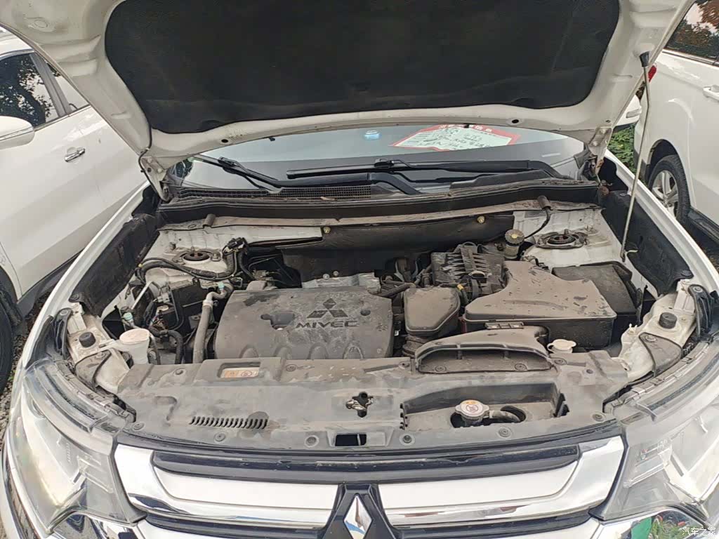 Mitsubishi Outlander, 2017 20