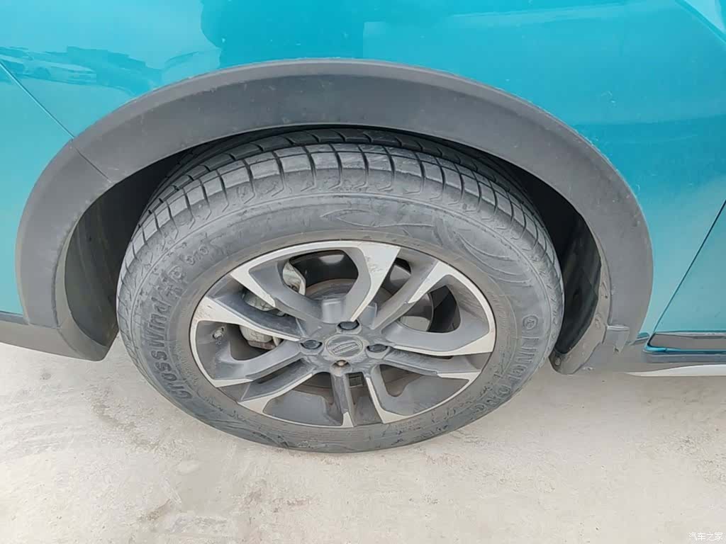 Geely X3, 2020 23