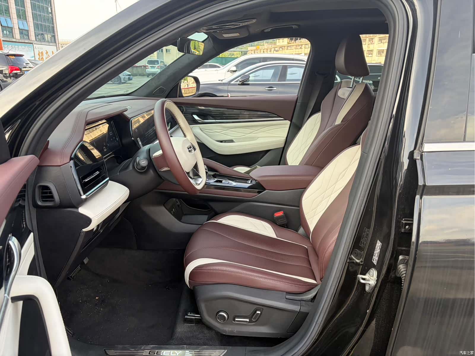 Geely Xingyue L, 2023 12