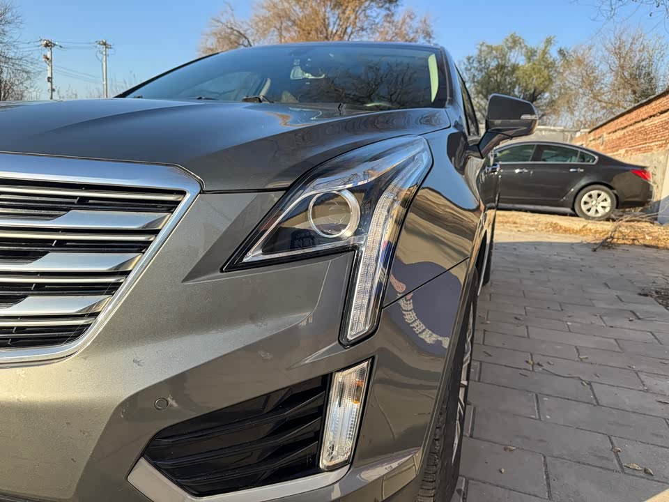 Cadillac XT5