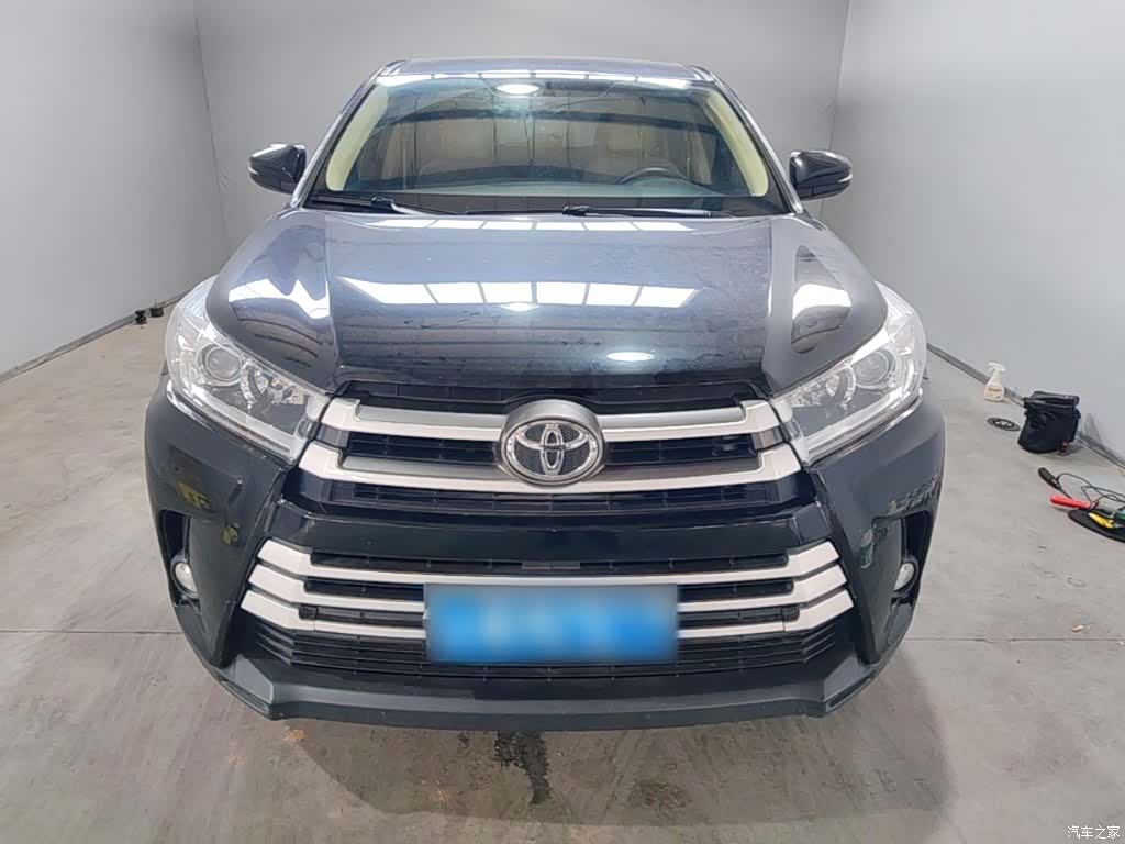 Toyota Highlander, 2021 3