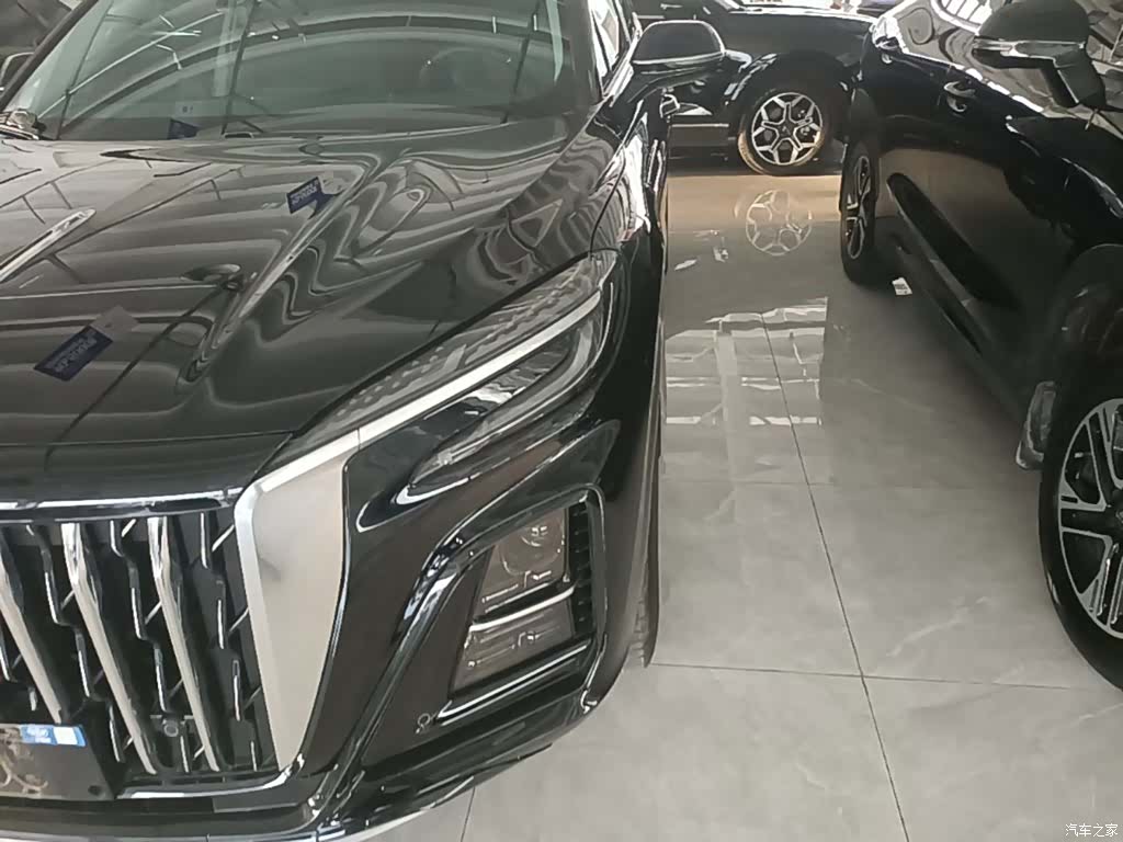 Hongqi HS3, 2025 24