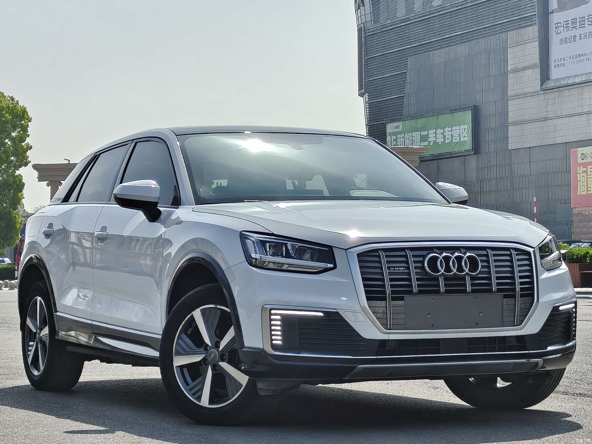 Audi e-tron, 2020 3
