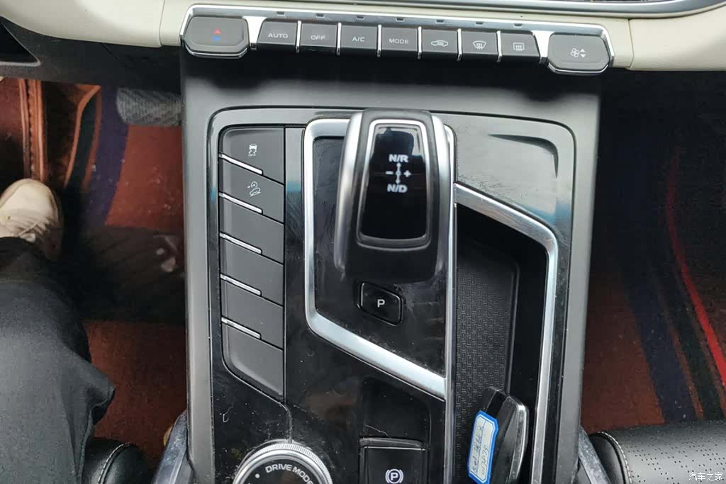 Geely Boyue, 2023 16