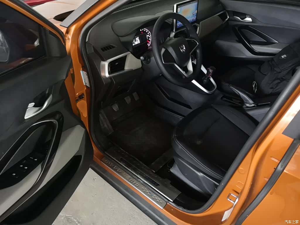 Wuling 510, 2017 16