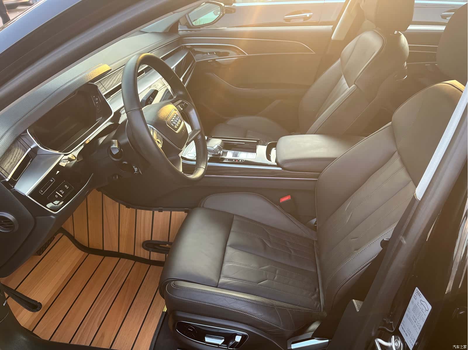 Audi A8L, 2020 13
