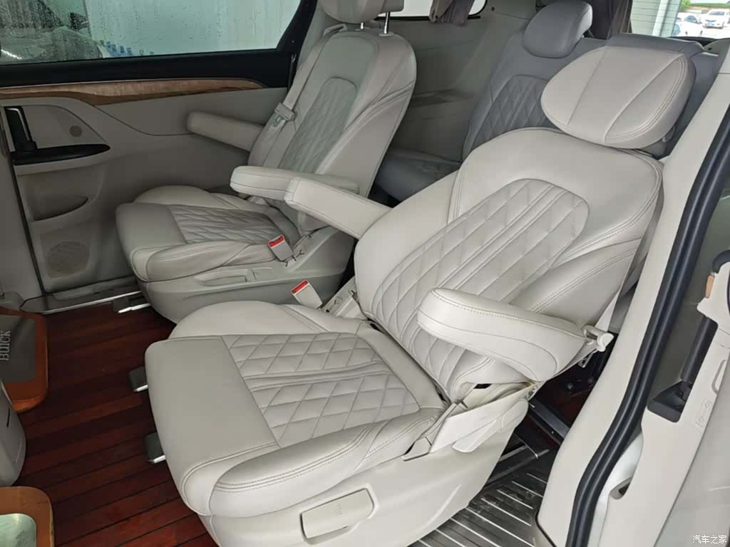 Buick GL8, 2020 17