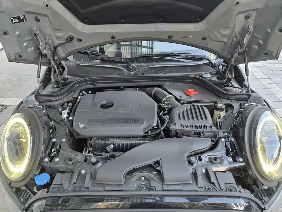 MINI MINI