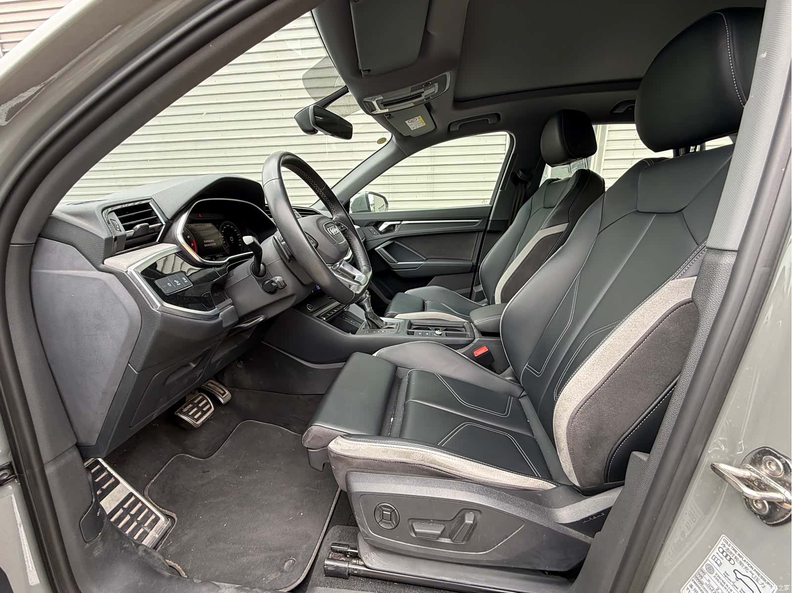 Audi Q3, 2024 4