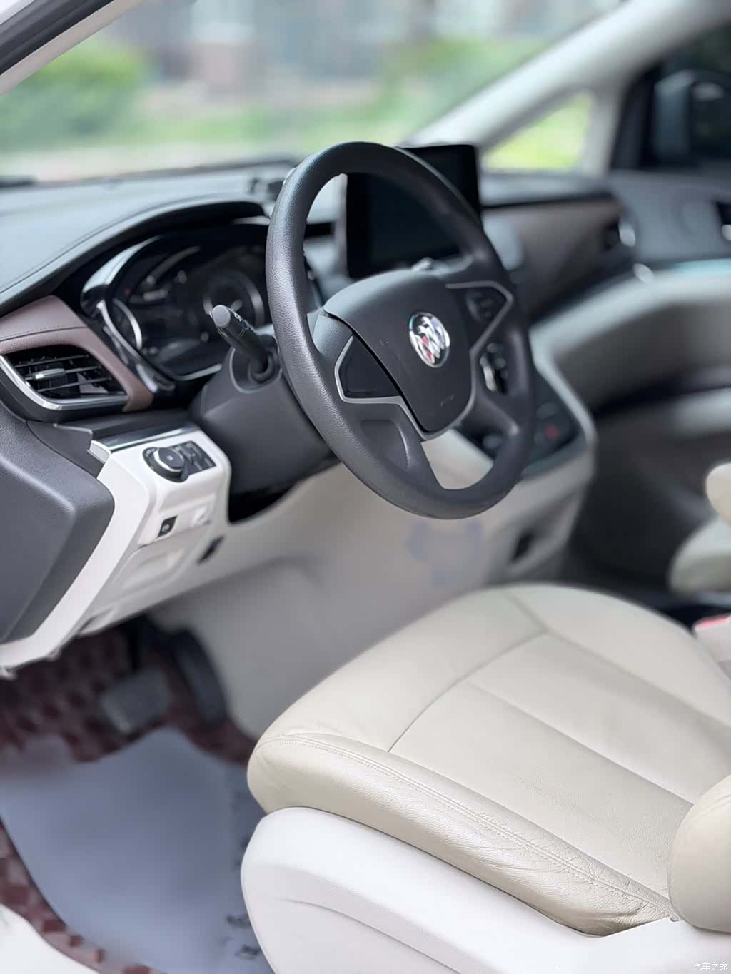 Buick GL8, 2021 15
