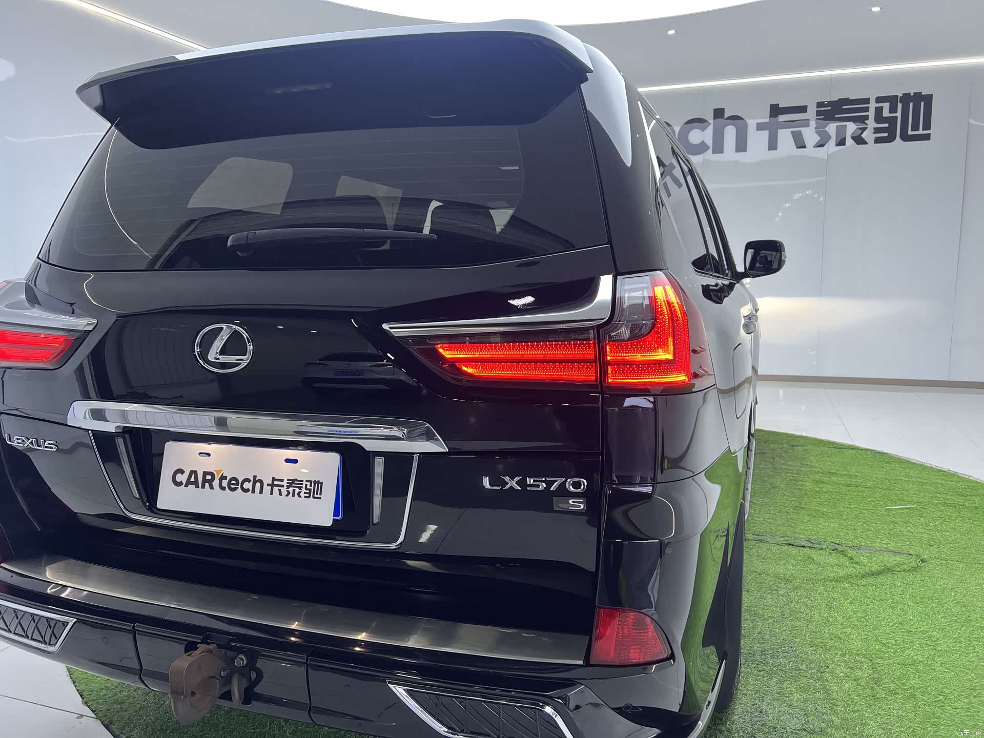 Lexus LX, 2019 34