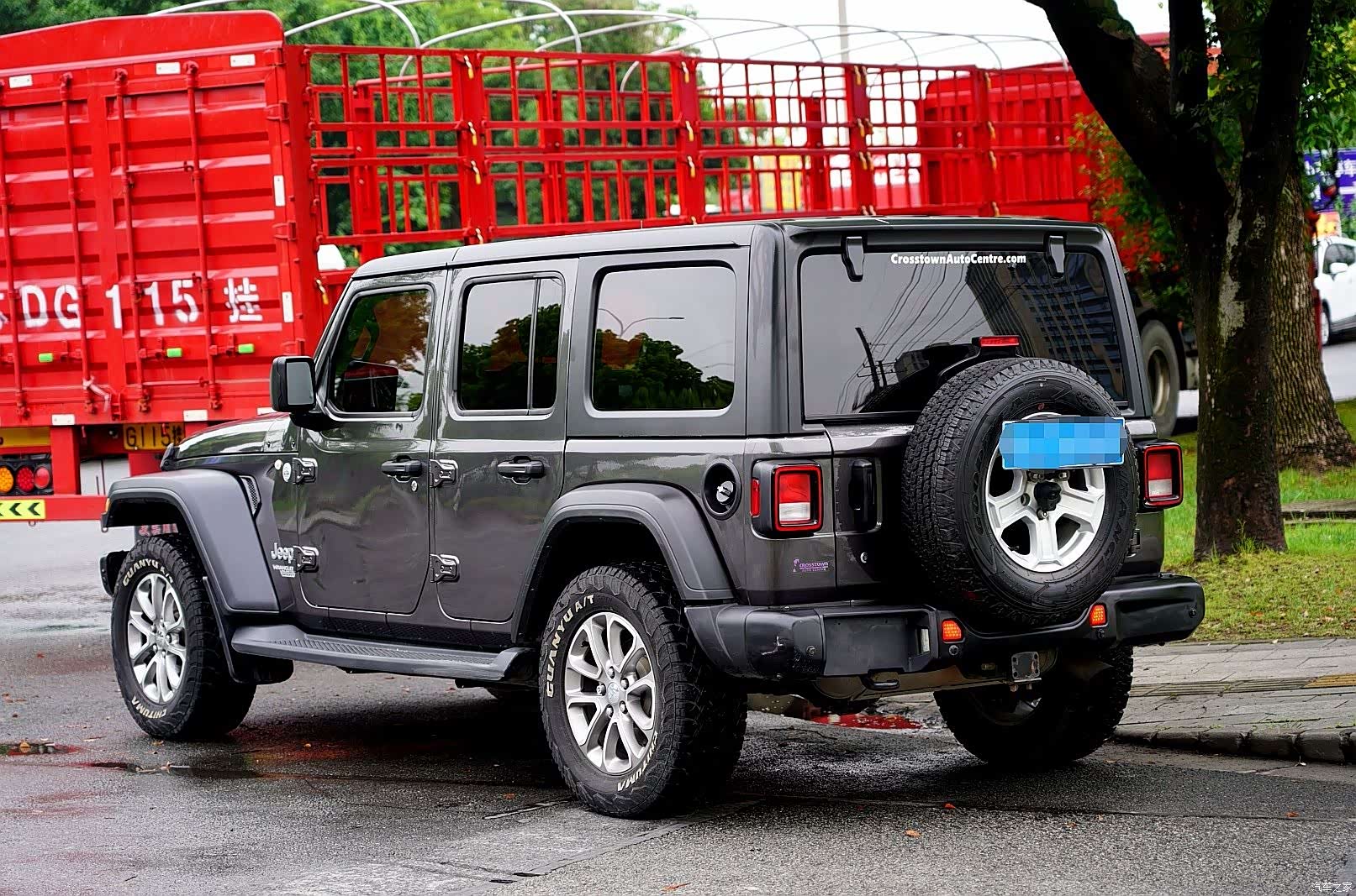 Jeep Wrangler, 2020 3
