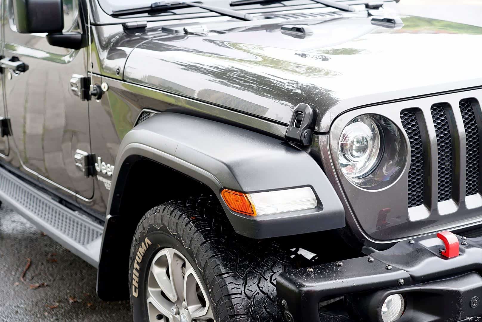 Jeep Wrangler, 2020 7