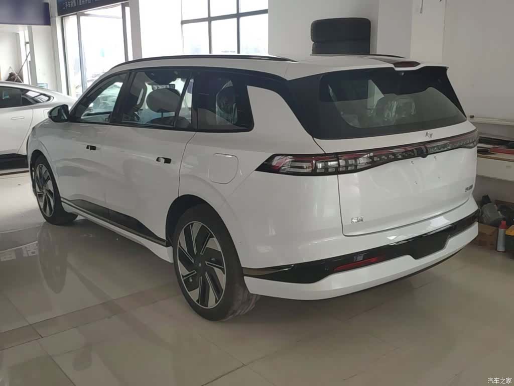DongFeng eπ008, 2026 все фото