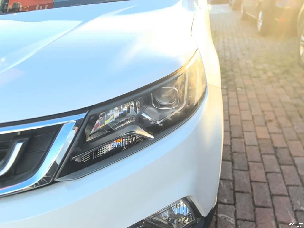 Geely X6, 2016 24