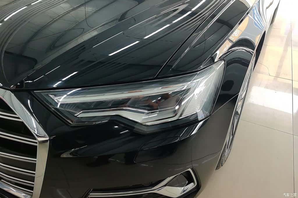 Audi A6L, 2023 все фото