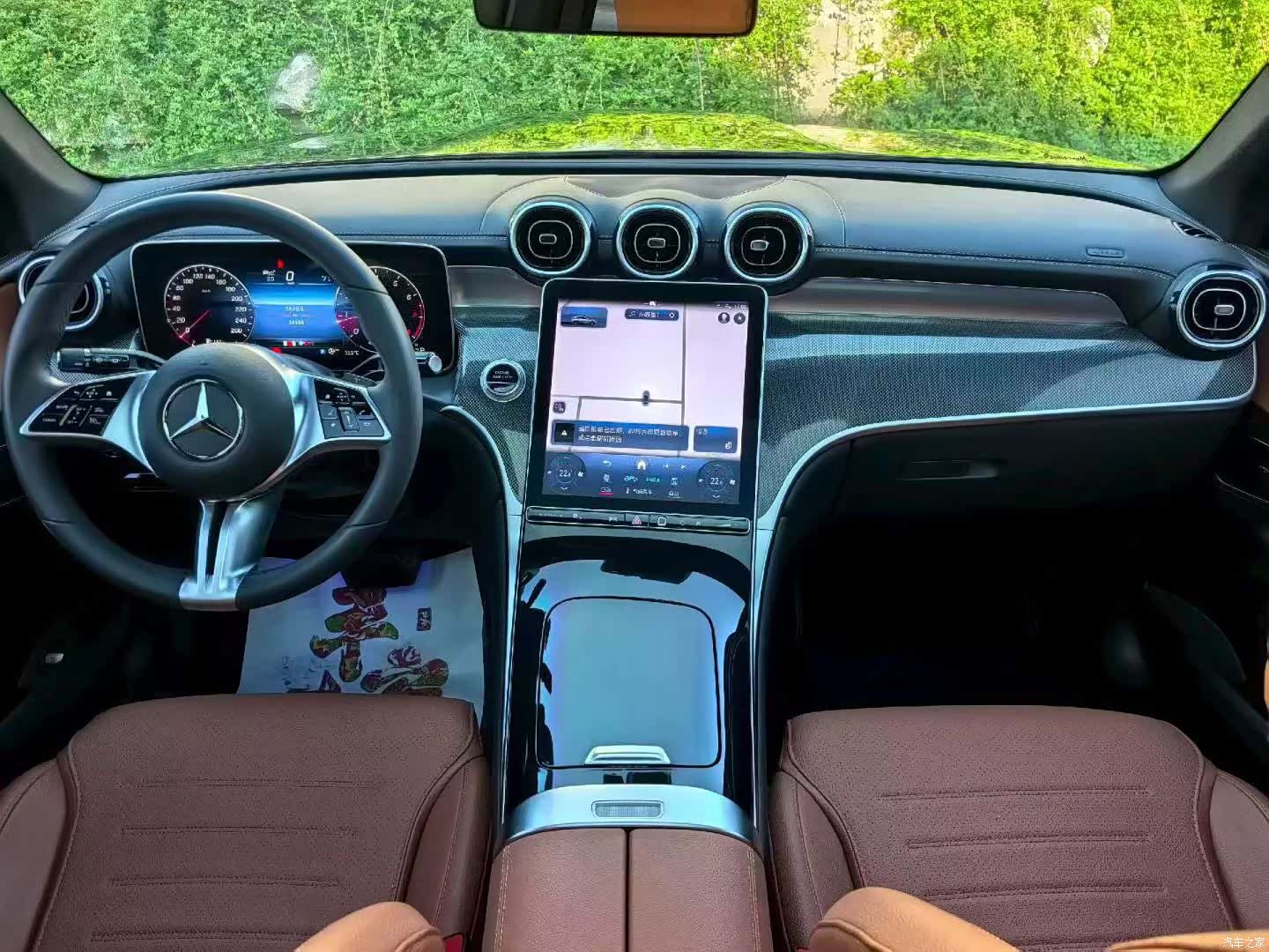 Mercedes-Benz GLC, 2025 7