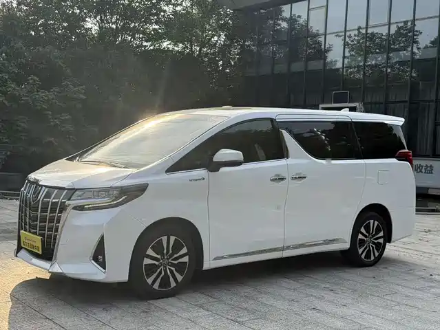 Toyota Alphard 2018 — купить из Китая под заказ