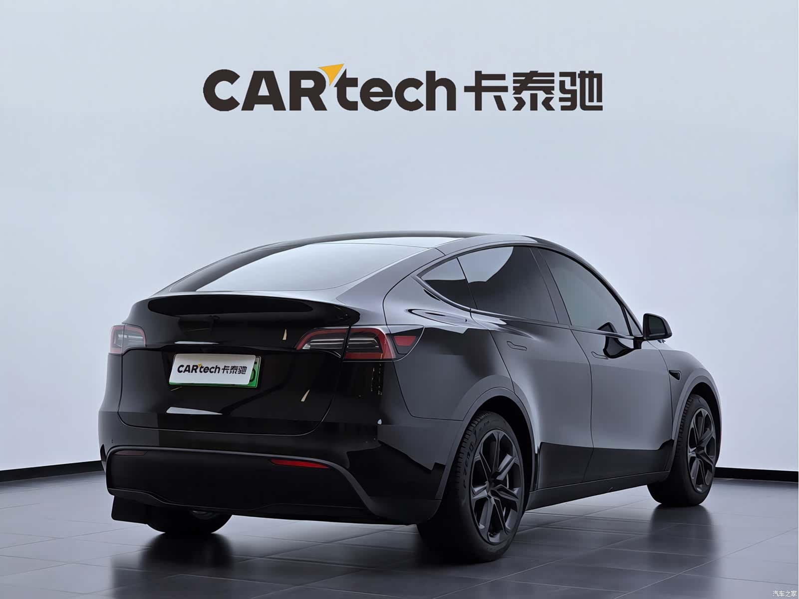 Tesla Model Y, 2023 все фото