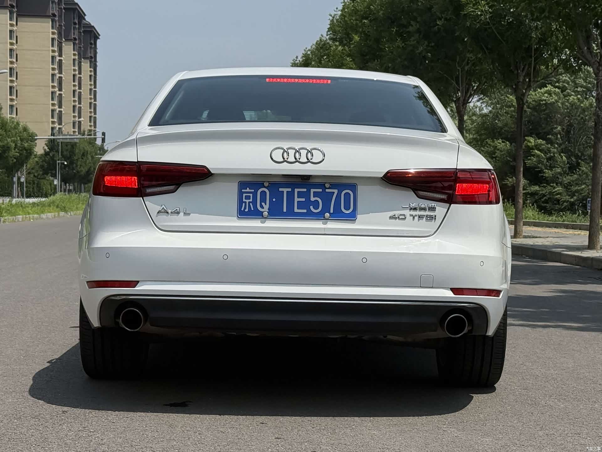 Audi A4L, 2017 все фото