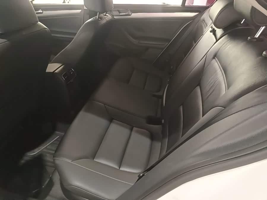 Volkswagen Sagitar 2016, фото 17