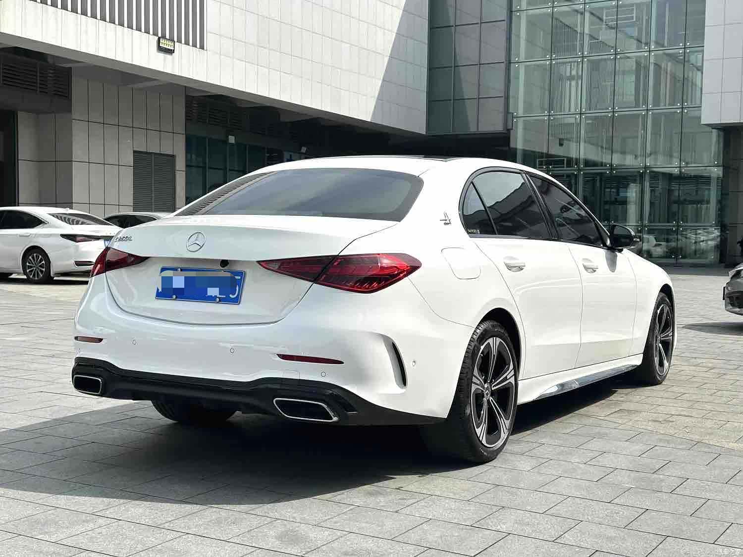 Mercedes-Benz C-Class, 2022 4