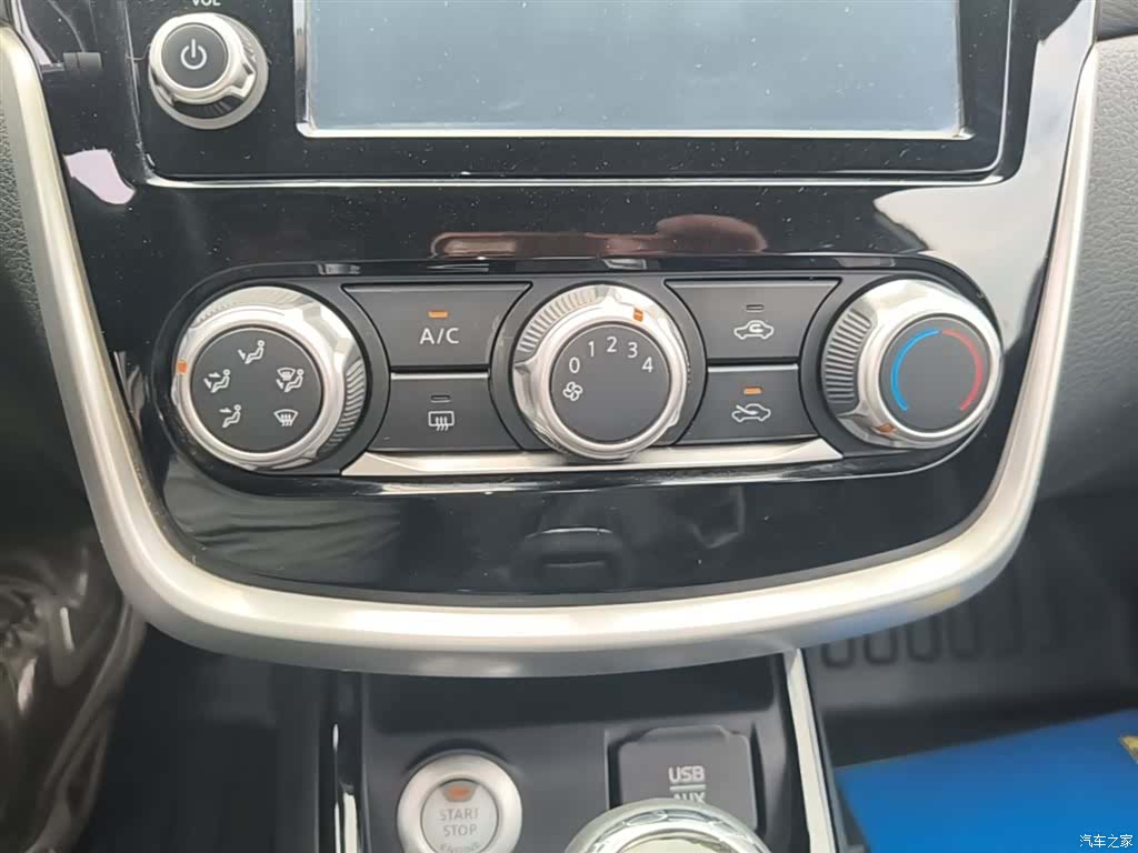 Nissan Tiida, 2017 13