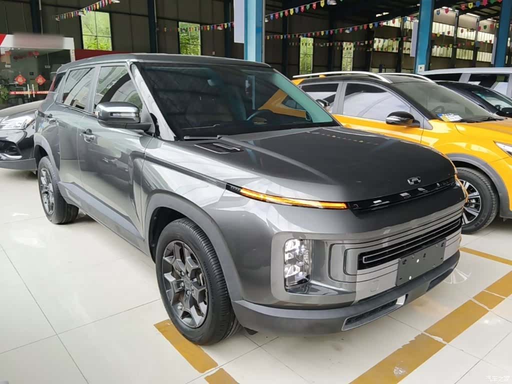Geely Icon, 2023 4
