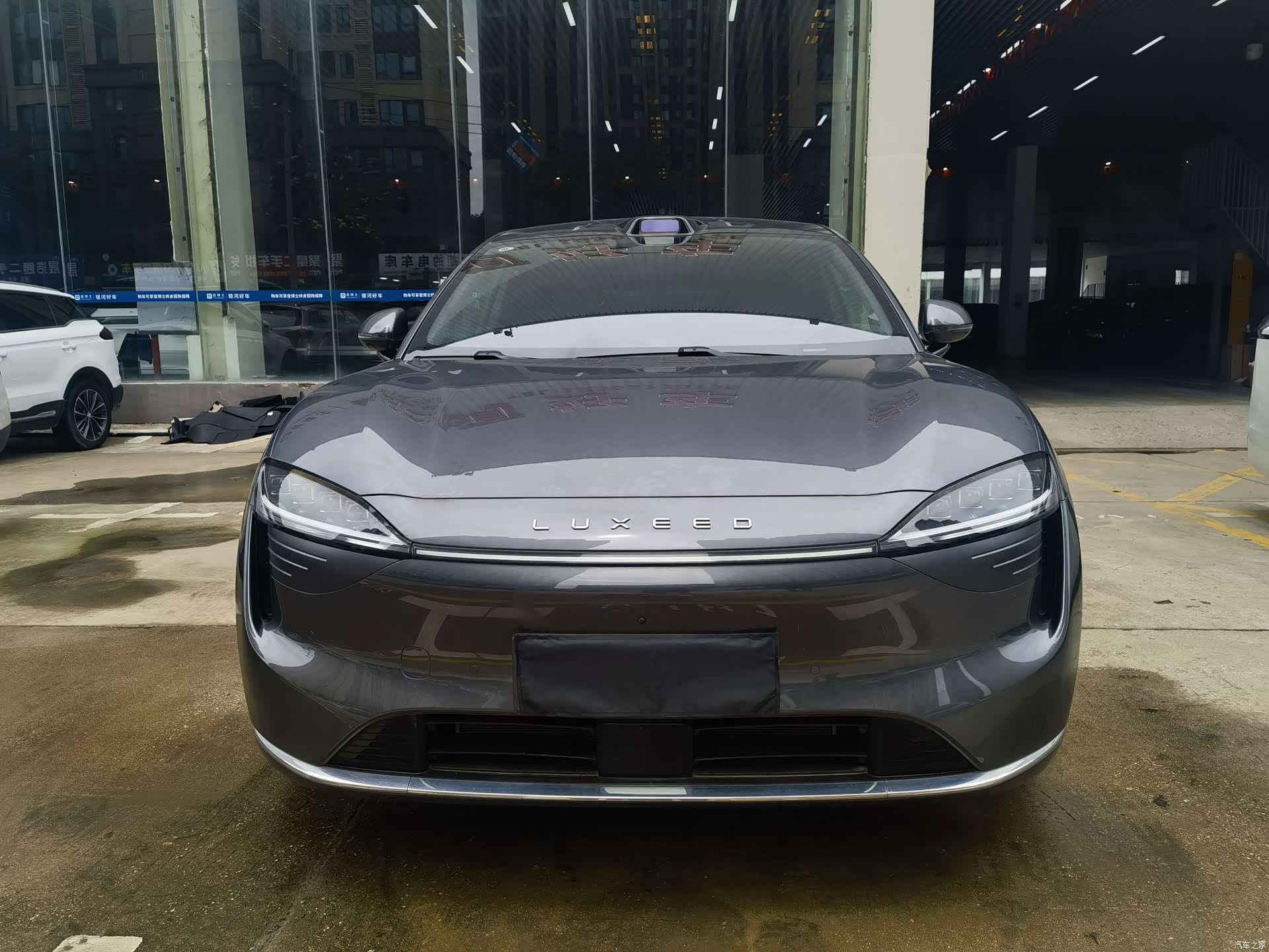 Luxeed R7, 2025 2