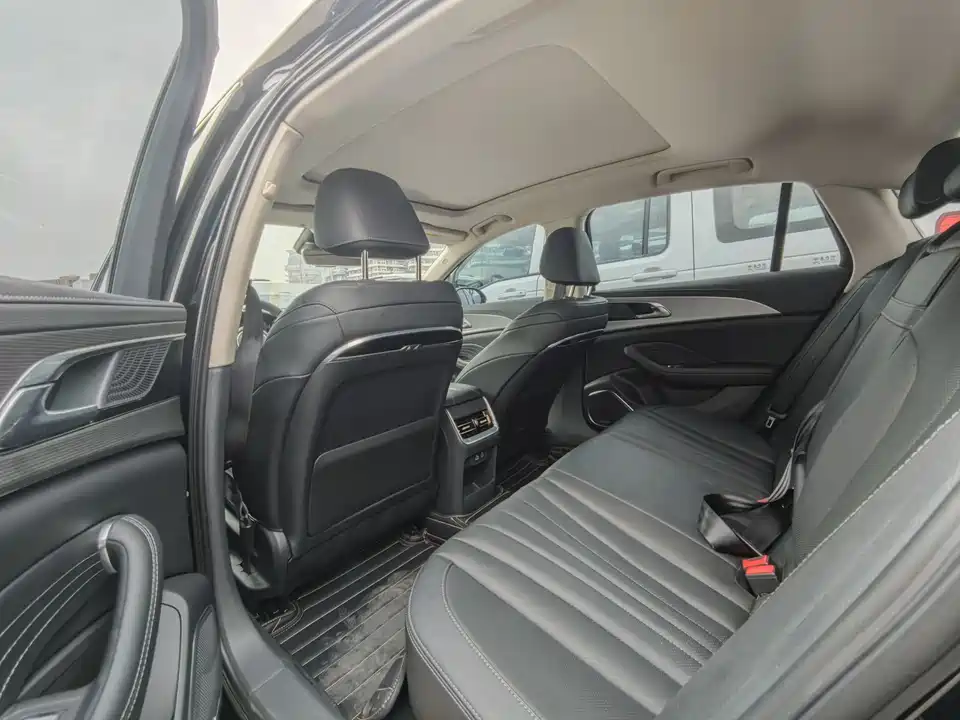 Hongqi H5 Hongqi H5