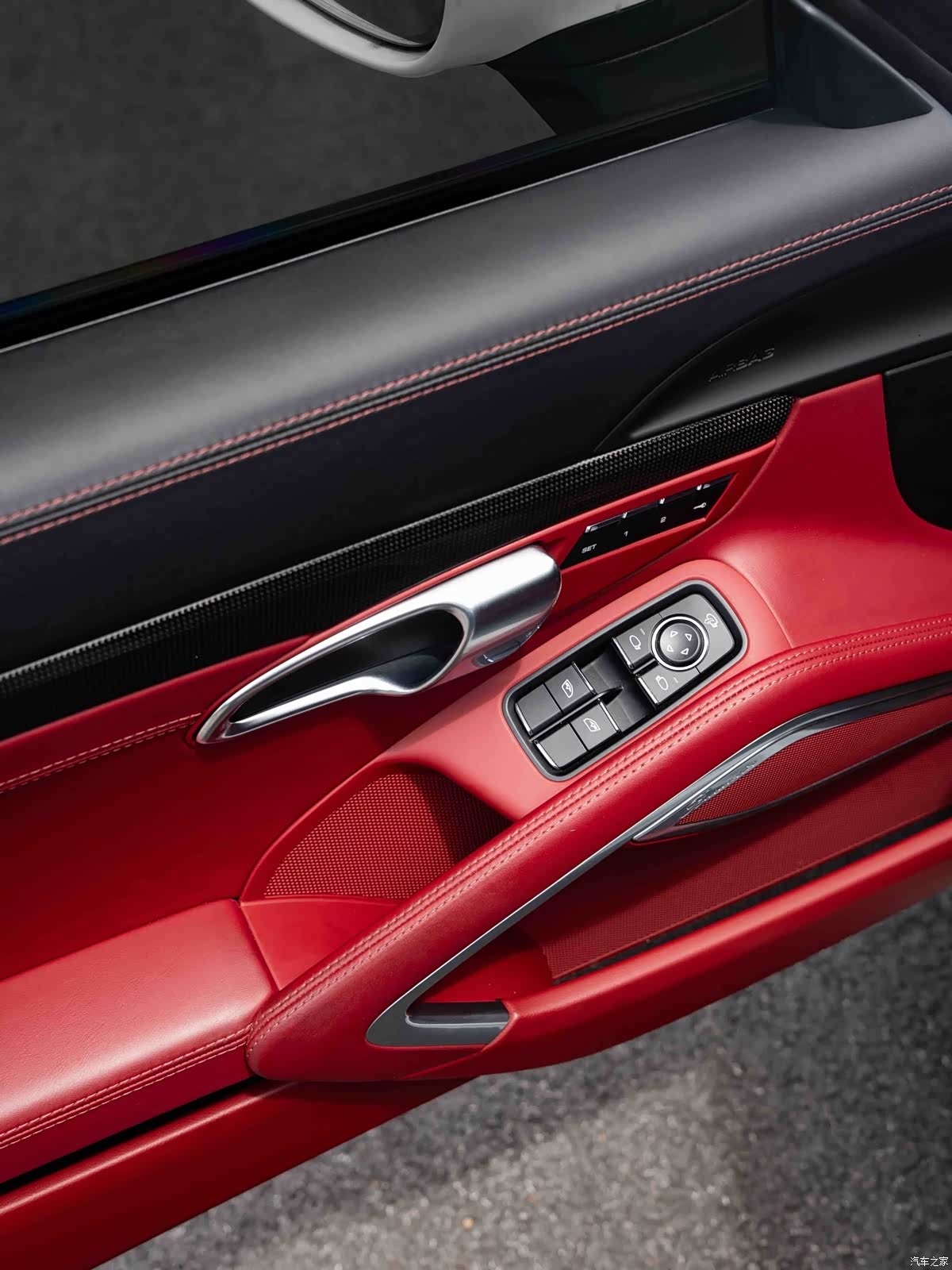 Porsche Cayman, 2018 10