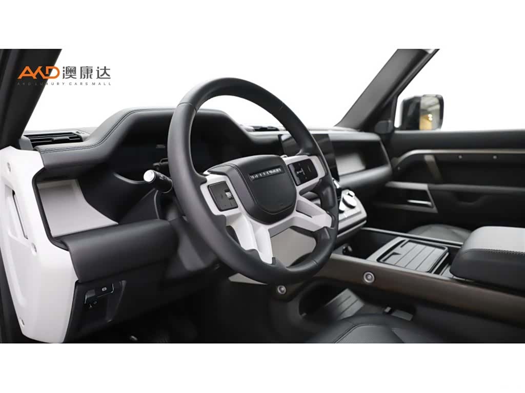 Land Rover Defender, 2022 6