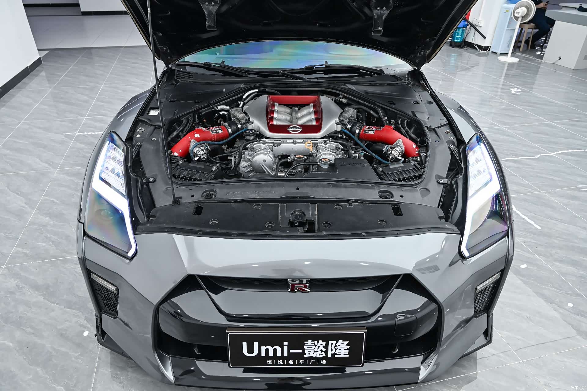 Nissan GT-R, 2012 8