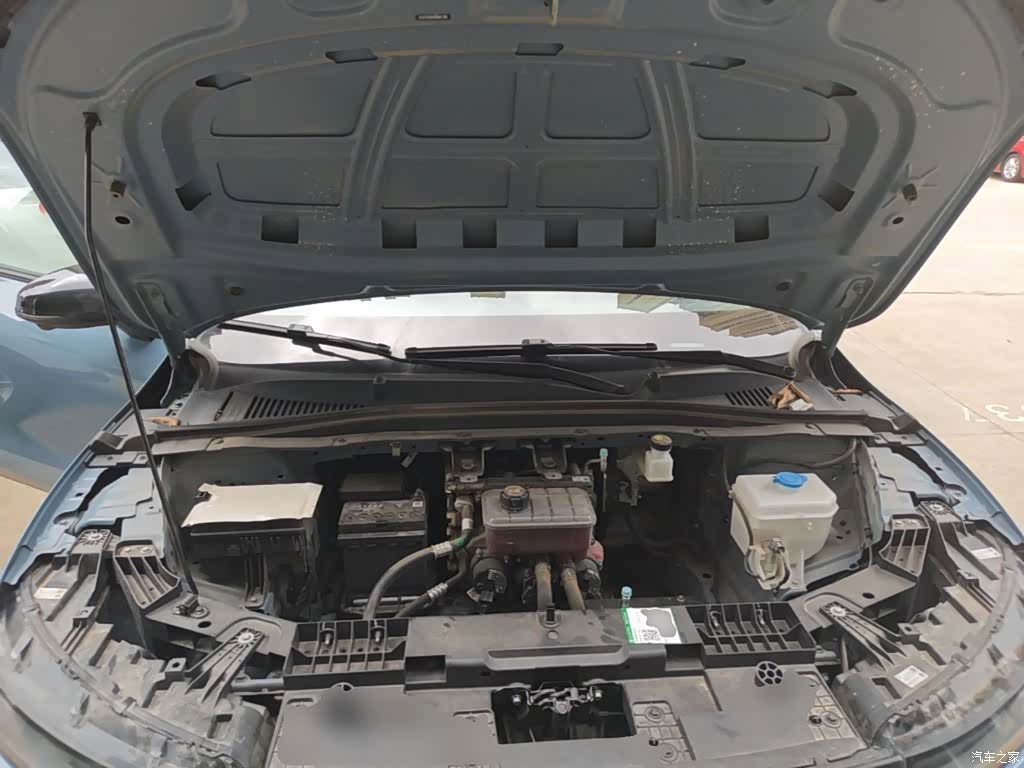 Leapmotor B01, 2025 10