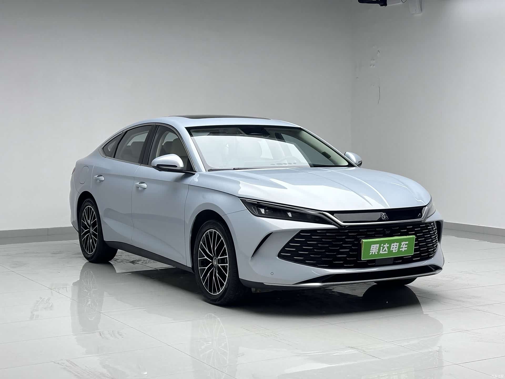 BYD Qin, 2024 3