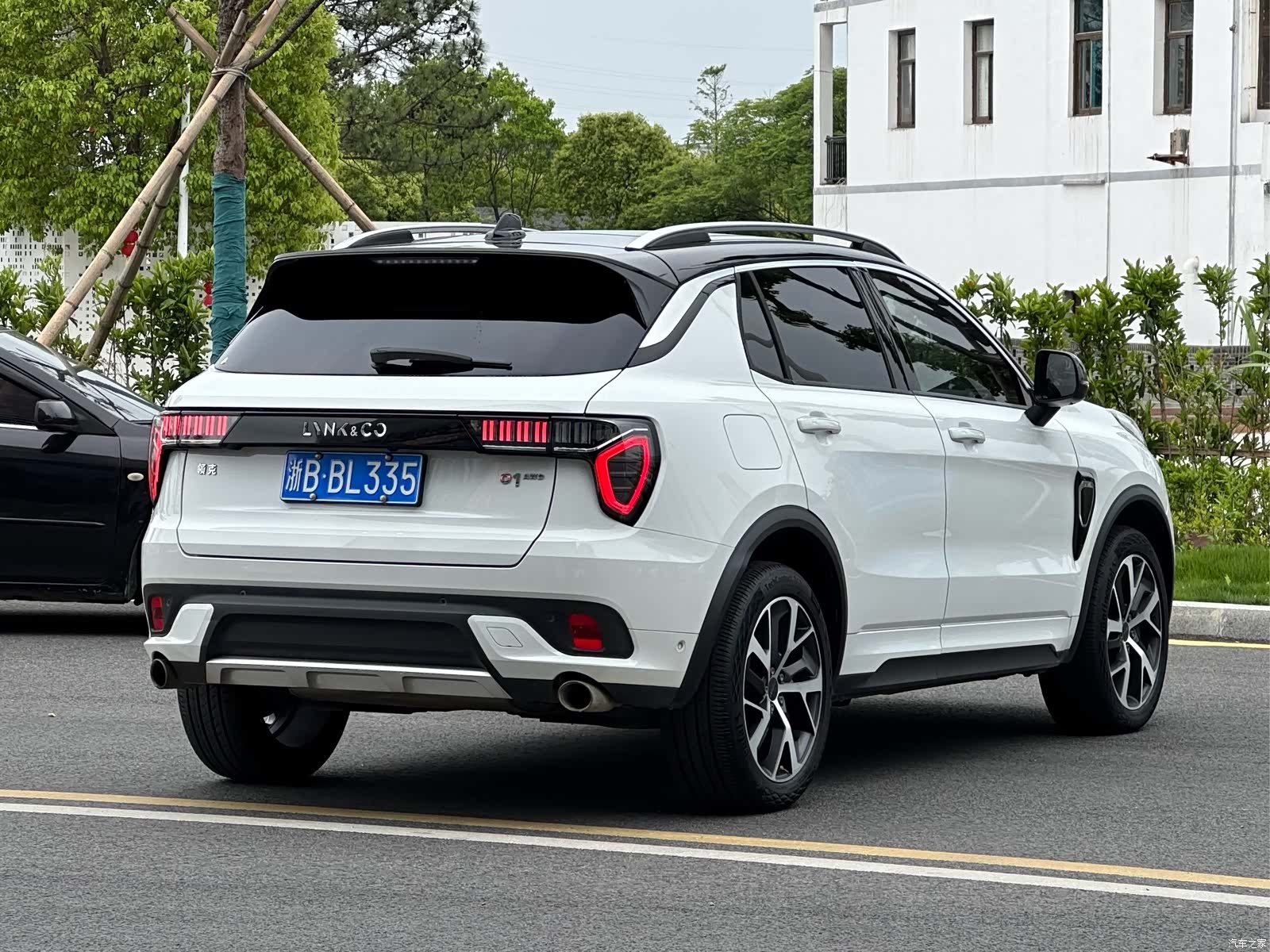 Lynk & Co 01, 2019 все фото