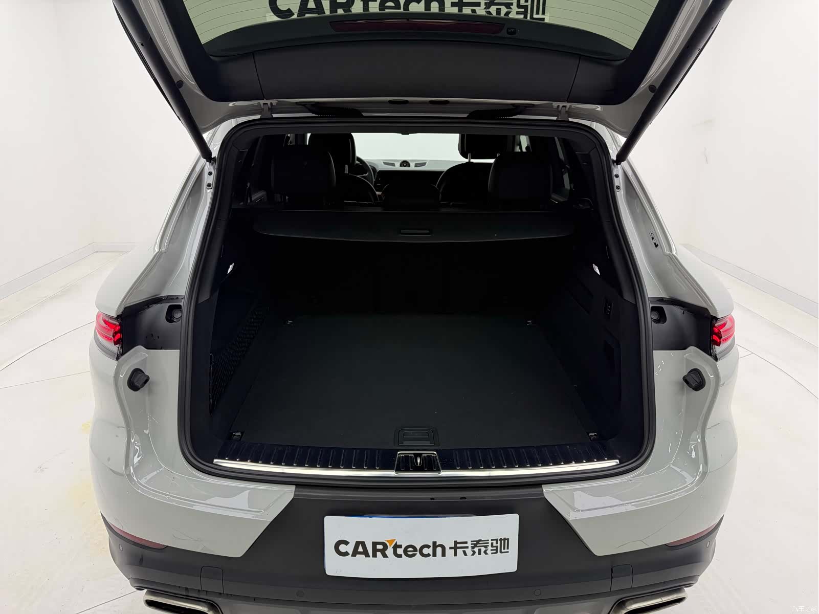 Porsche Cayenne, 2025 16