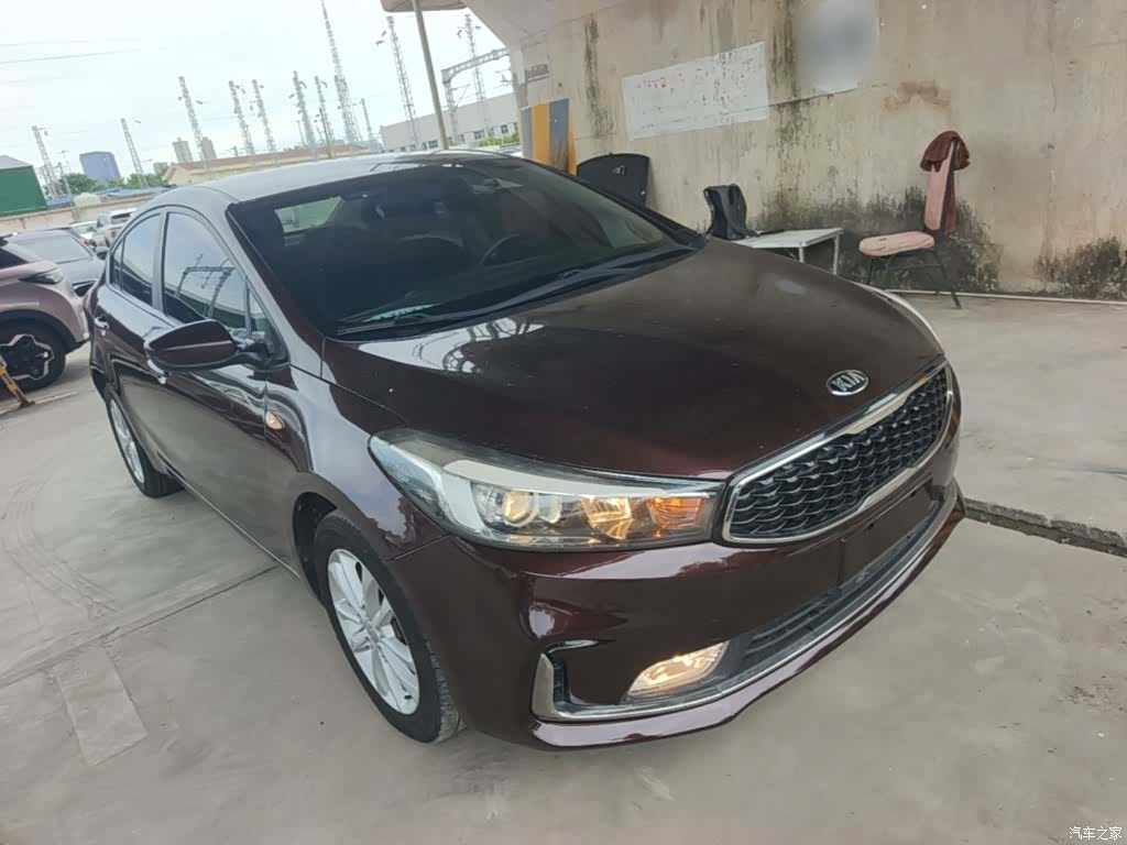 Kia K3, 2016 4