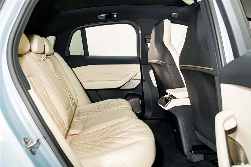 NIO EC6, 2025 24